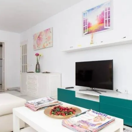 Beautiful 2 Bedrooms , Dona Sofia. * Fuengirola