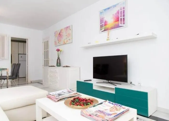 Beautiful 2 Bedrooms , Dona Sofia. * Fuengirola