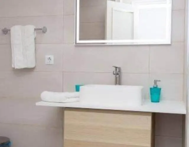 Beautiful 2 Bedrooms , Dona Sofia. Apartment Fuengirola