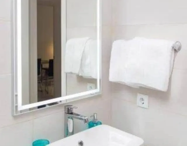 Daire Beautiful 2 Bedrooms , Dona Sofia. Fuengirola