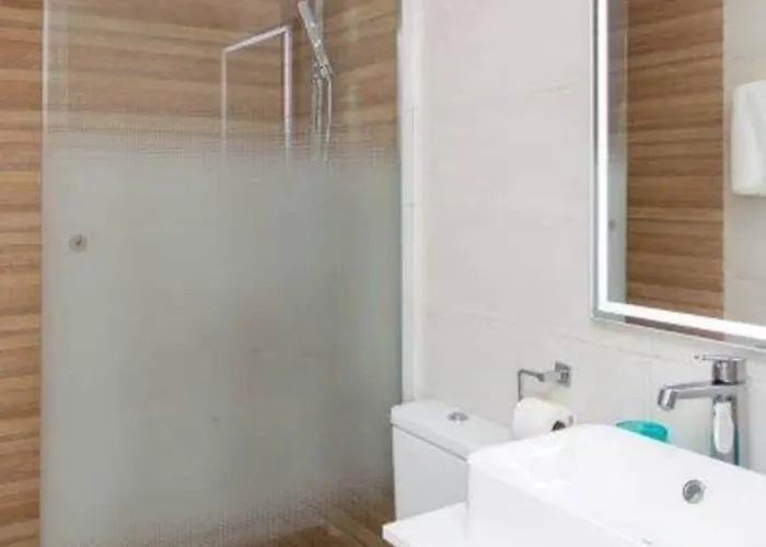 Daire Beautiful 2 Bedrooms , Dona Sofia.